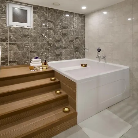 Karatay Termal Tatil Koyu Konya