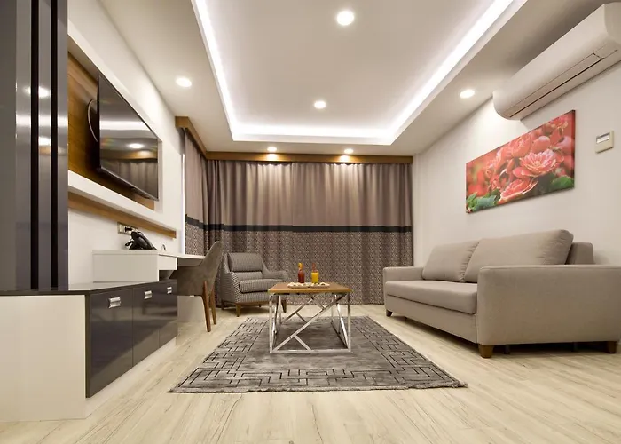 Karatay Termal Tatıl Köyü *