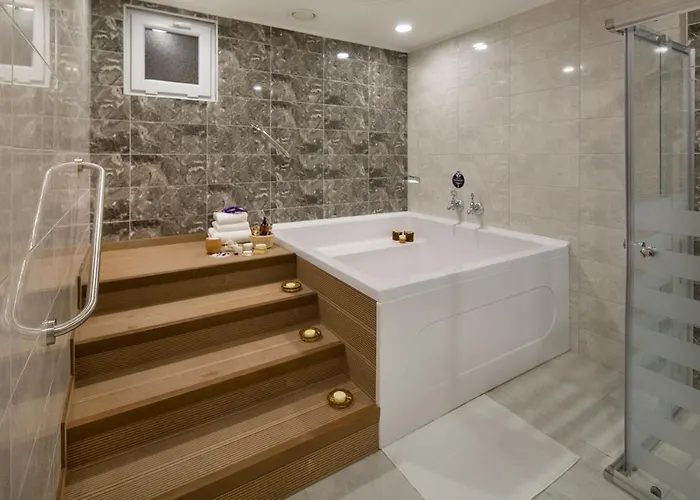 Karatay Termal Tatıl Köyü Konya